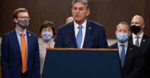 Read more about the article Manchin says Democrat-led election-reform bills will go nowhere without bipartisan support